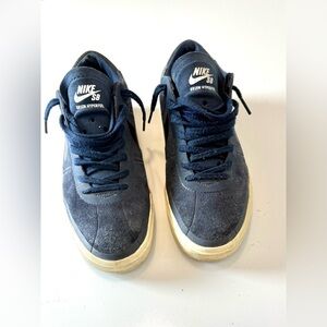 Nike SB Bruin Hyperfeel Sneakers - Dark Blue size 9 US / 42.5 EUR